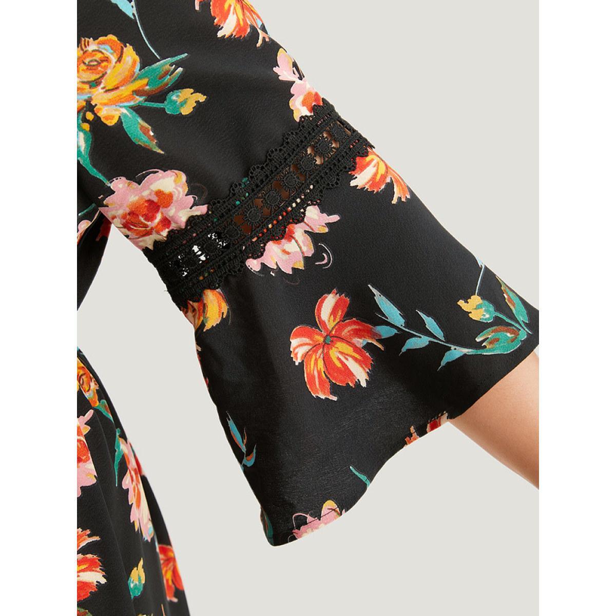 Plus Size Floral Bell Sleeve Pocket Lace Panel Dress Black Women Vacation Printed V-neck Elbow-length sleeve Curvy Midi Dress BloomChic 28/5X Product Image