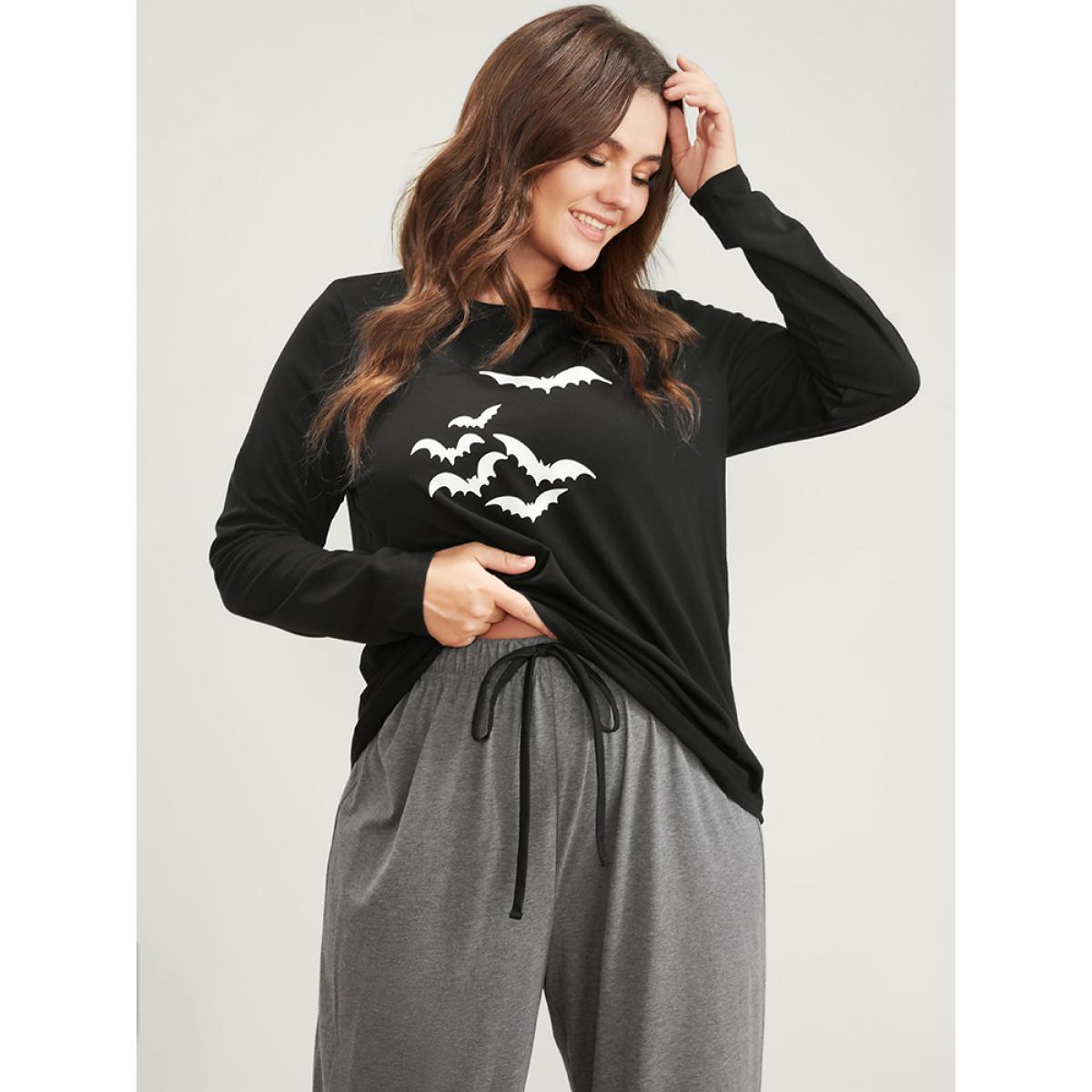 Plus Size Halloween Bat Print Round Neck Pajama Set Women Black Graphic-Halloween Printed Long Sleeve Round Neck Casual Loungewear Sets BloomChic 22-24/3X Product Image