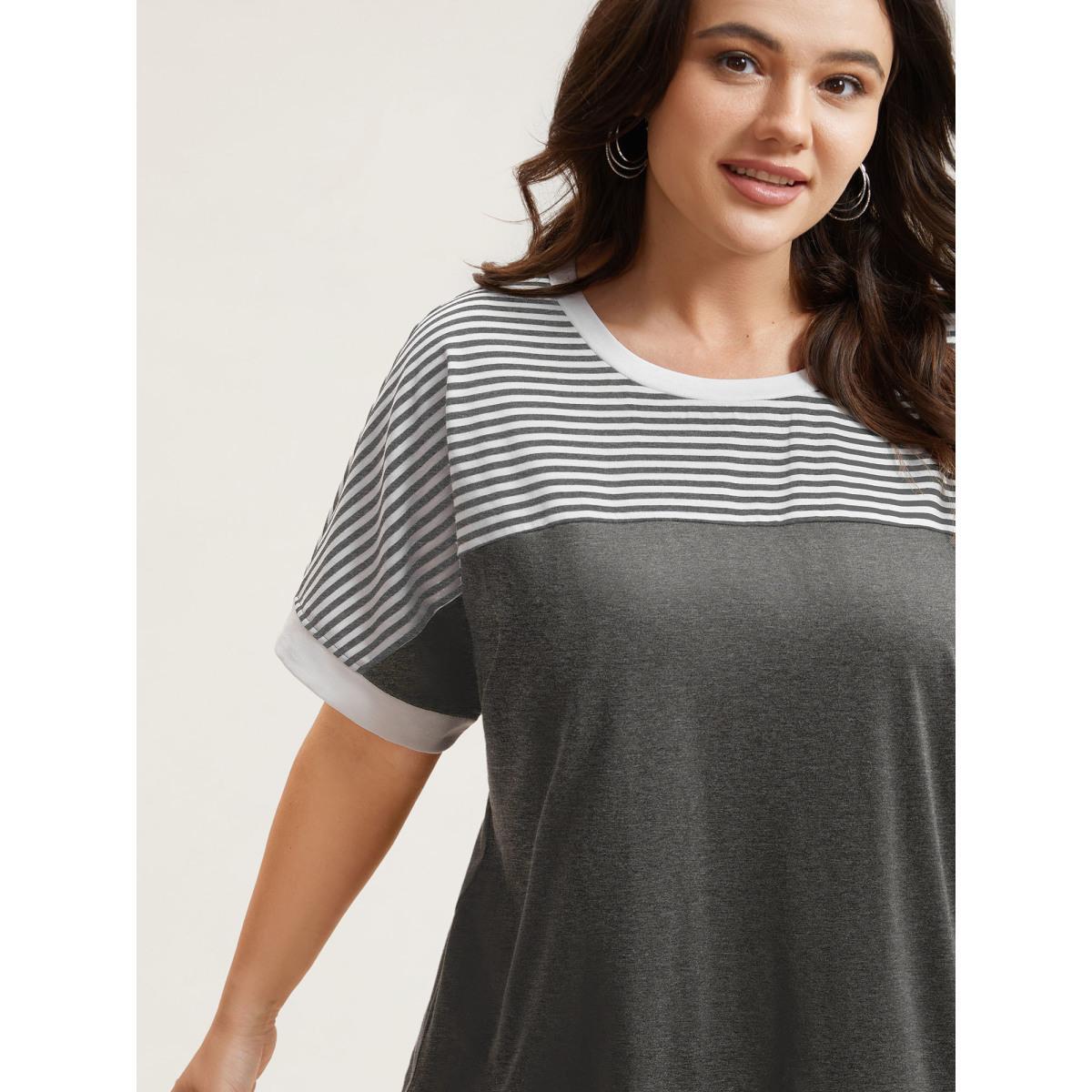 Plus Size Solid and Striped Contrast Hem T-Shirt DarkGray Women Casual Contrast Round Neck Everyday T-shirts BloomChic 26/4X Product Image