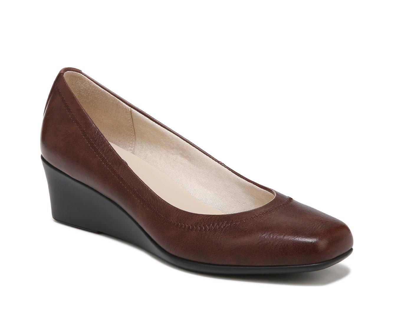 Women's LifeStride Groovy Wedges Product Image