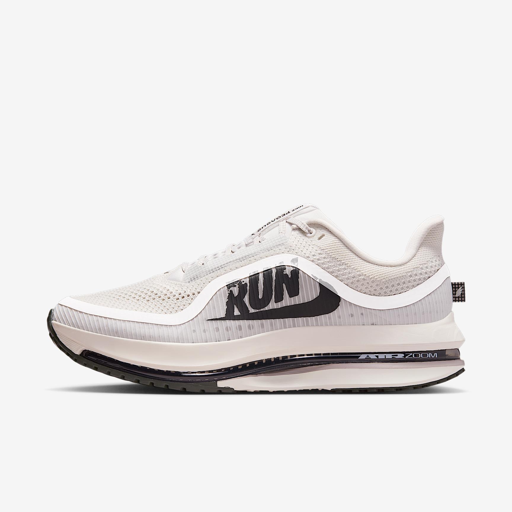 Nike Pegasus Premium Men's Road Running Shoes Product Image