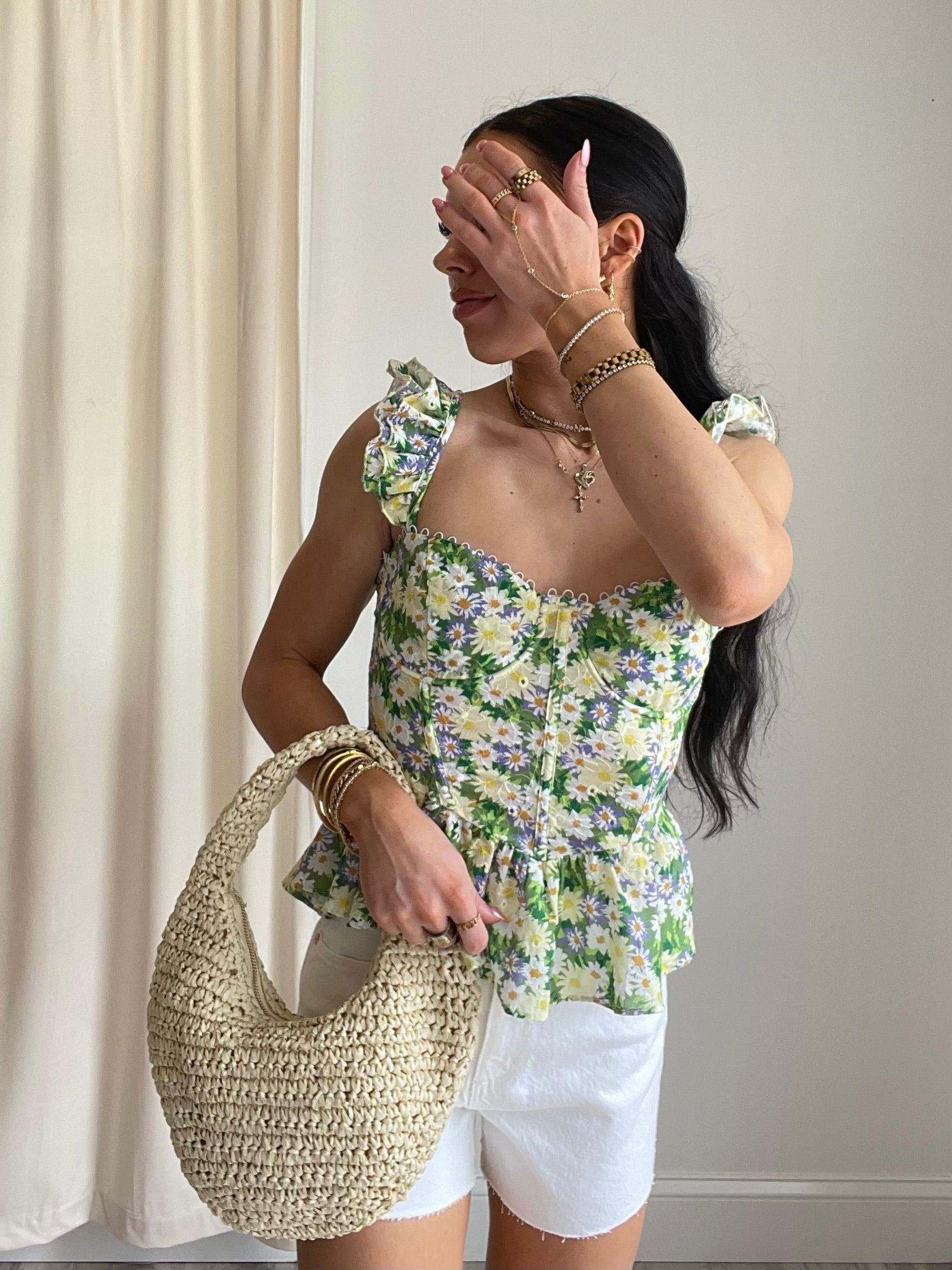 Abrand | The Venice Short Pearl Product Image