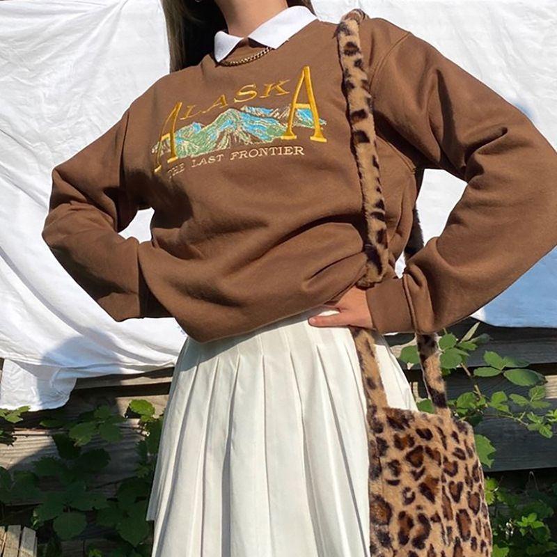 Lettering Sweatshirt Product Image