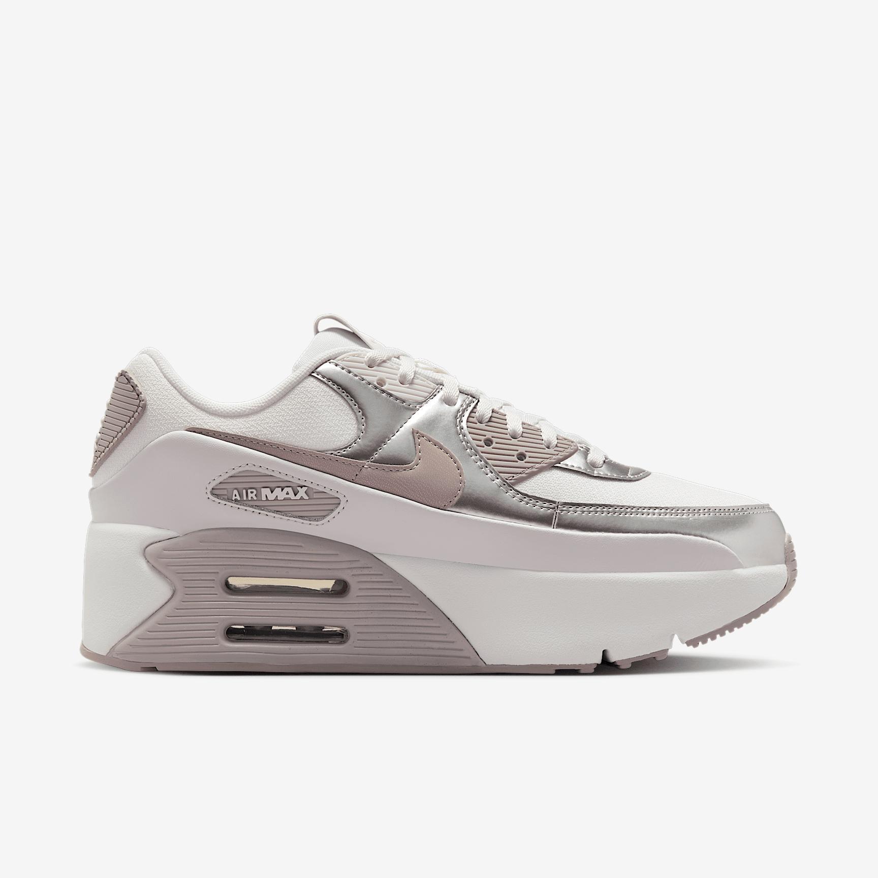 Nike Women's Air Max 90 LV8 Shoes Product Image