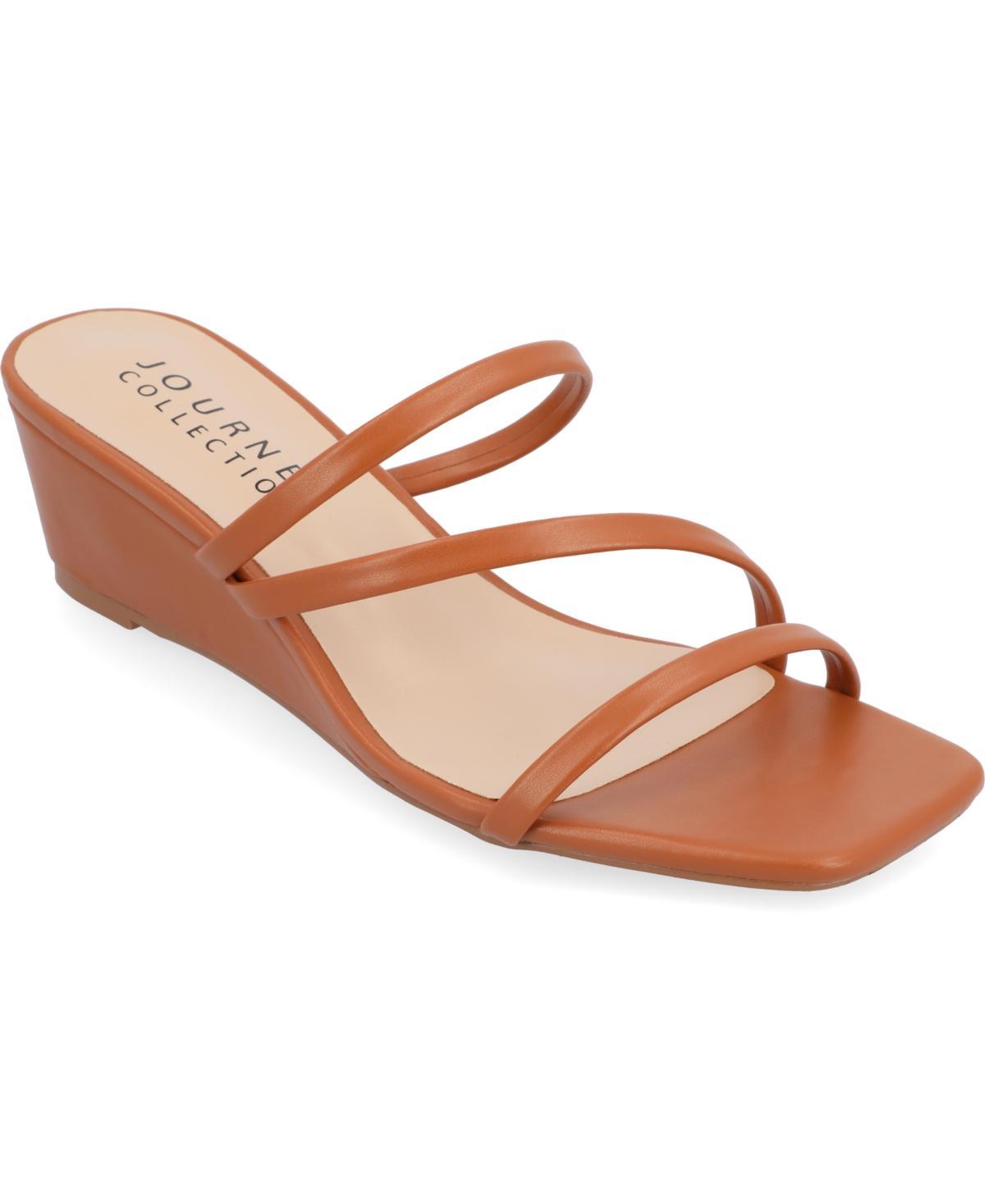 Journee Takarah Womens Wedge Sandals Product Image