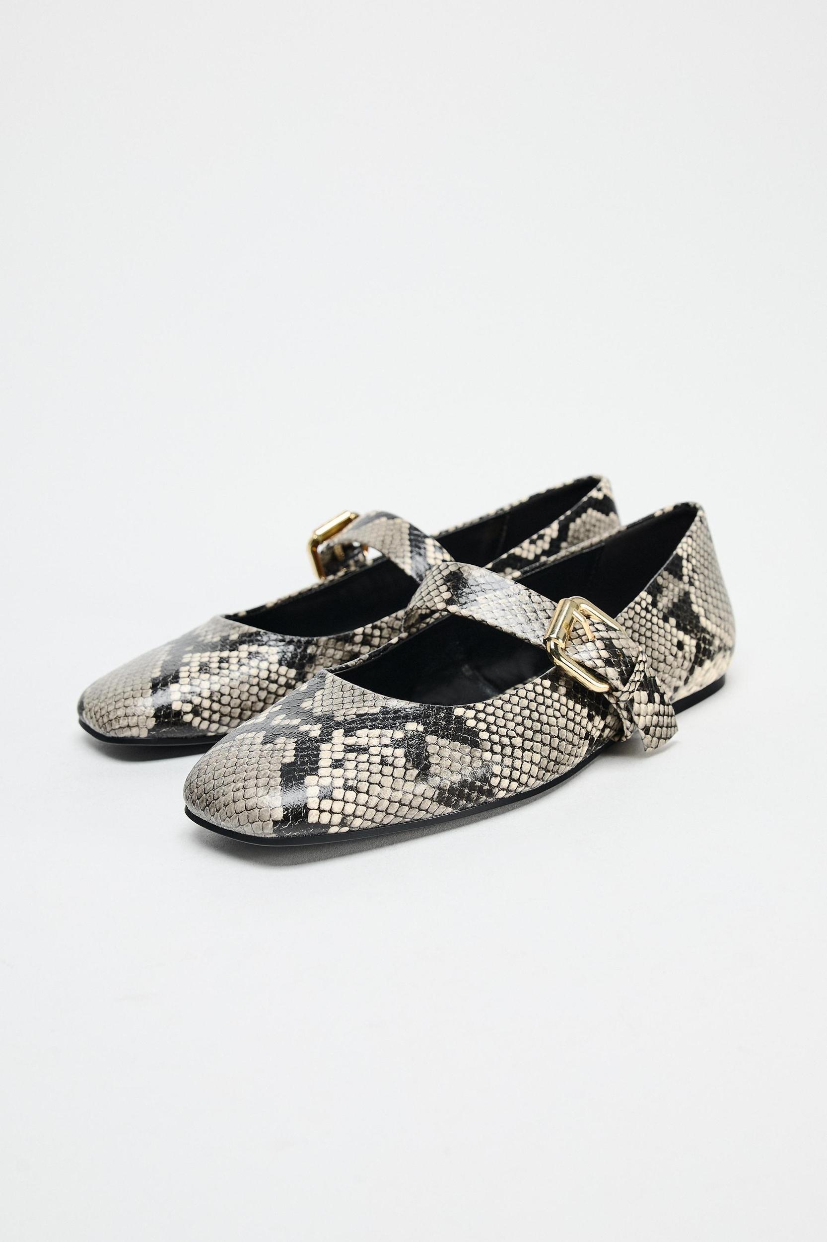ANIMAL PRINT BALLET FLATS Product Image