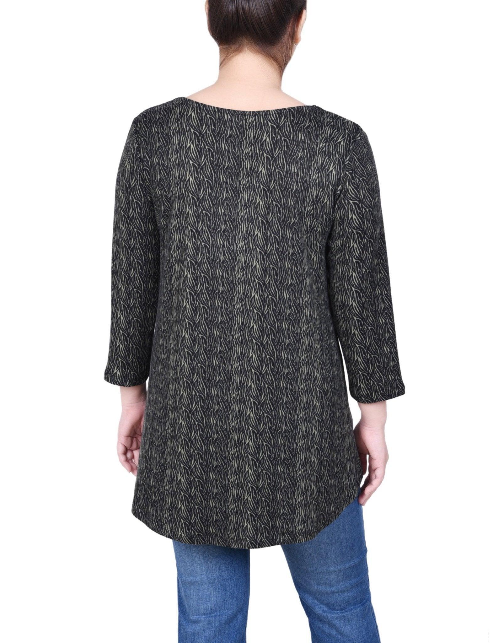 3/4 Length Sleeve 3-Ring Top - Petite Product Image