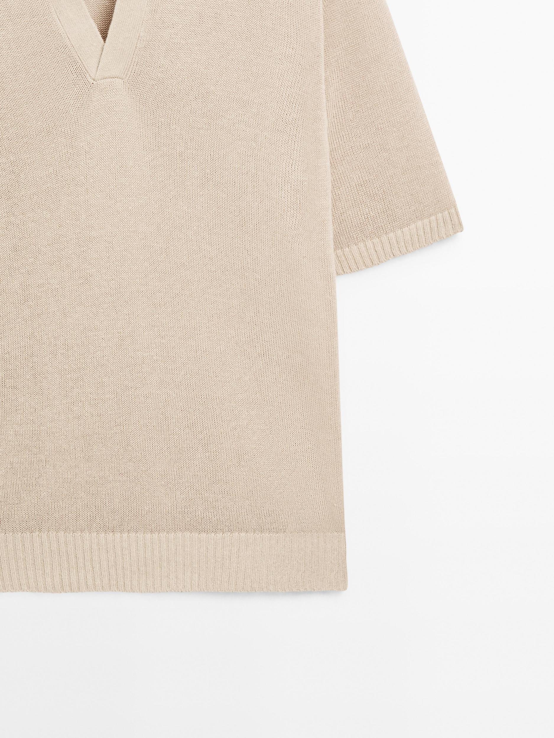 Knit V-neck polo shirt Product Image