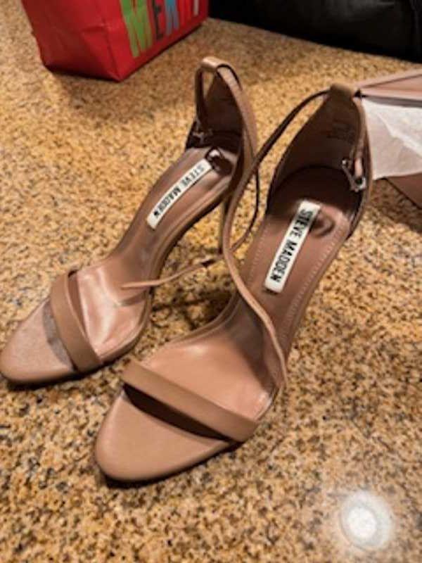 TECY TAN LEATHER Female Product Image