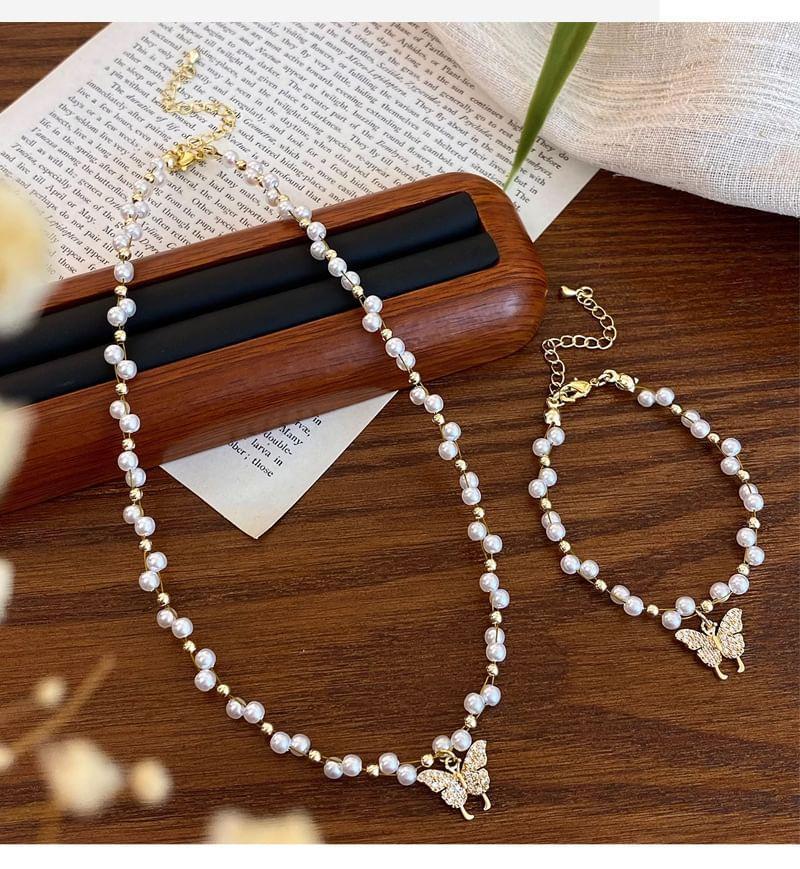 Butterfly Beaded Necklace / Bracelet Product Image