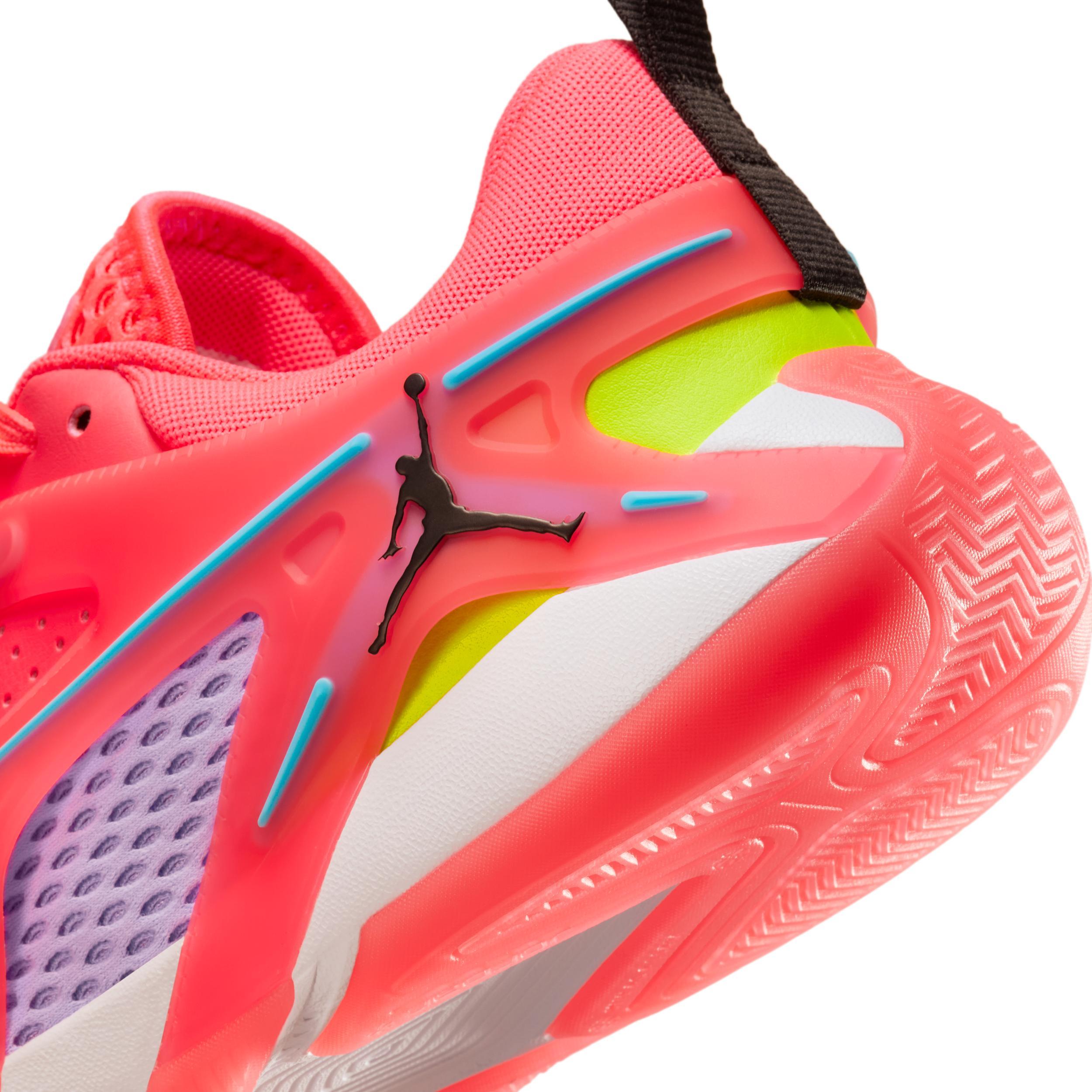 Women's Jordan Heir Series "Be Seen" Basketball Shoes Product Image