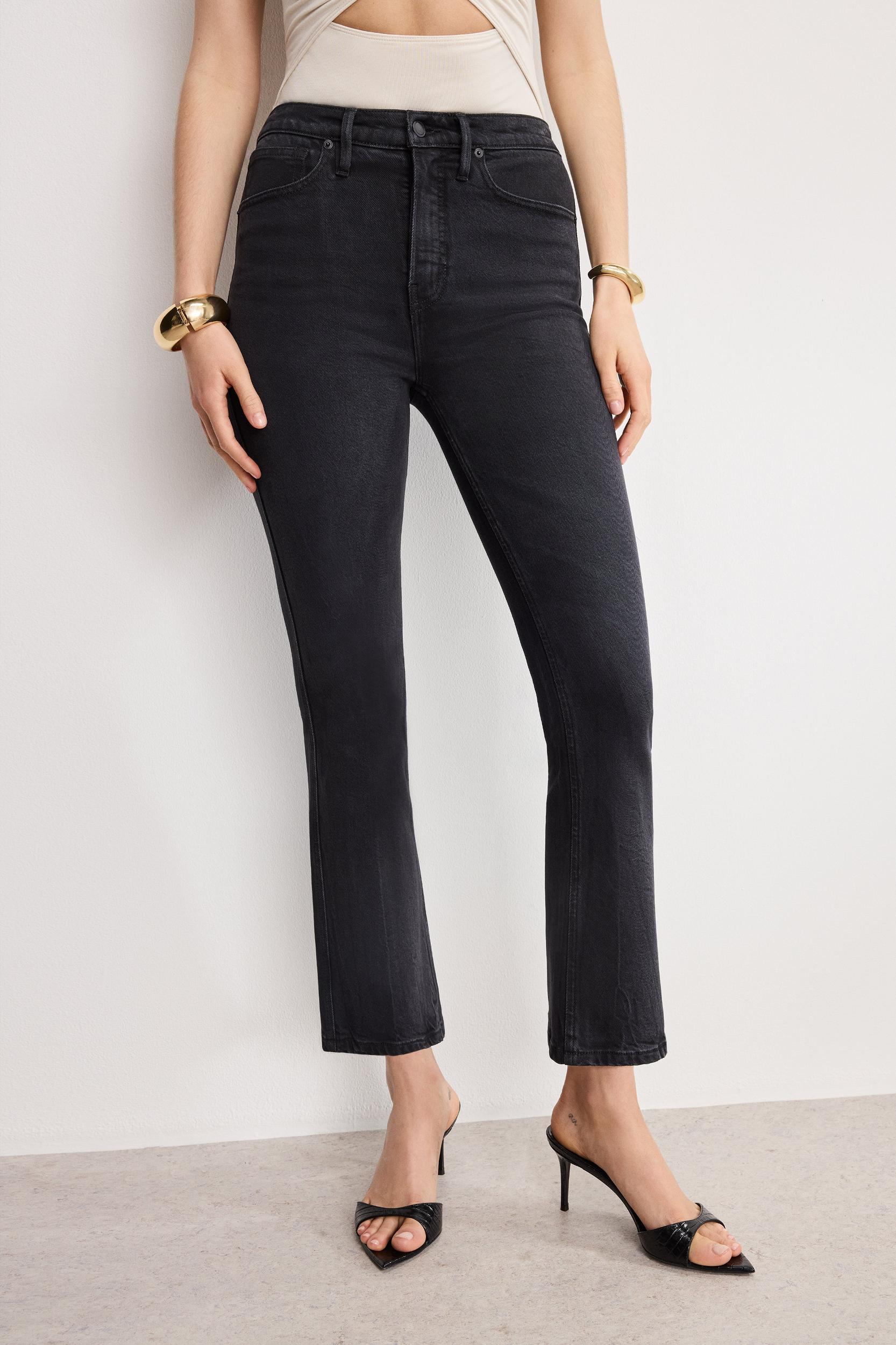 SOFT TECH GOOD STANDARD KICK FLARE JEANS | BLACK390 Product Image