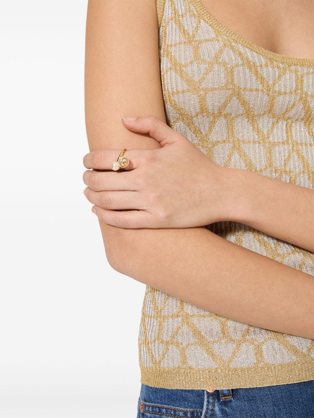 VLogo Signature faux-pearl ring Product Image