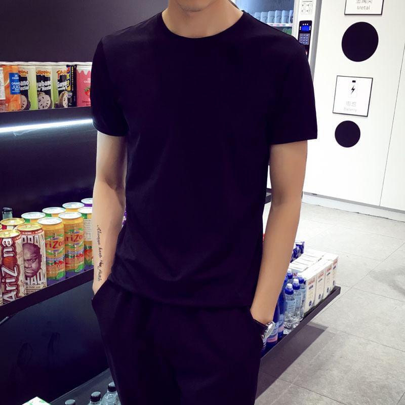 Short-Sleeve Round Neck Plain T-Shirt Product Image