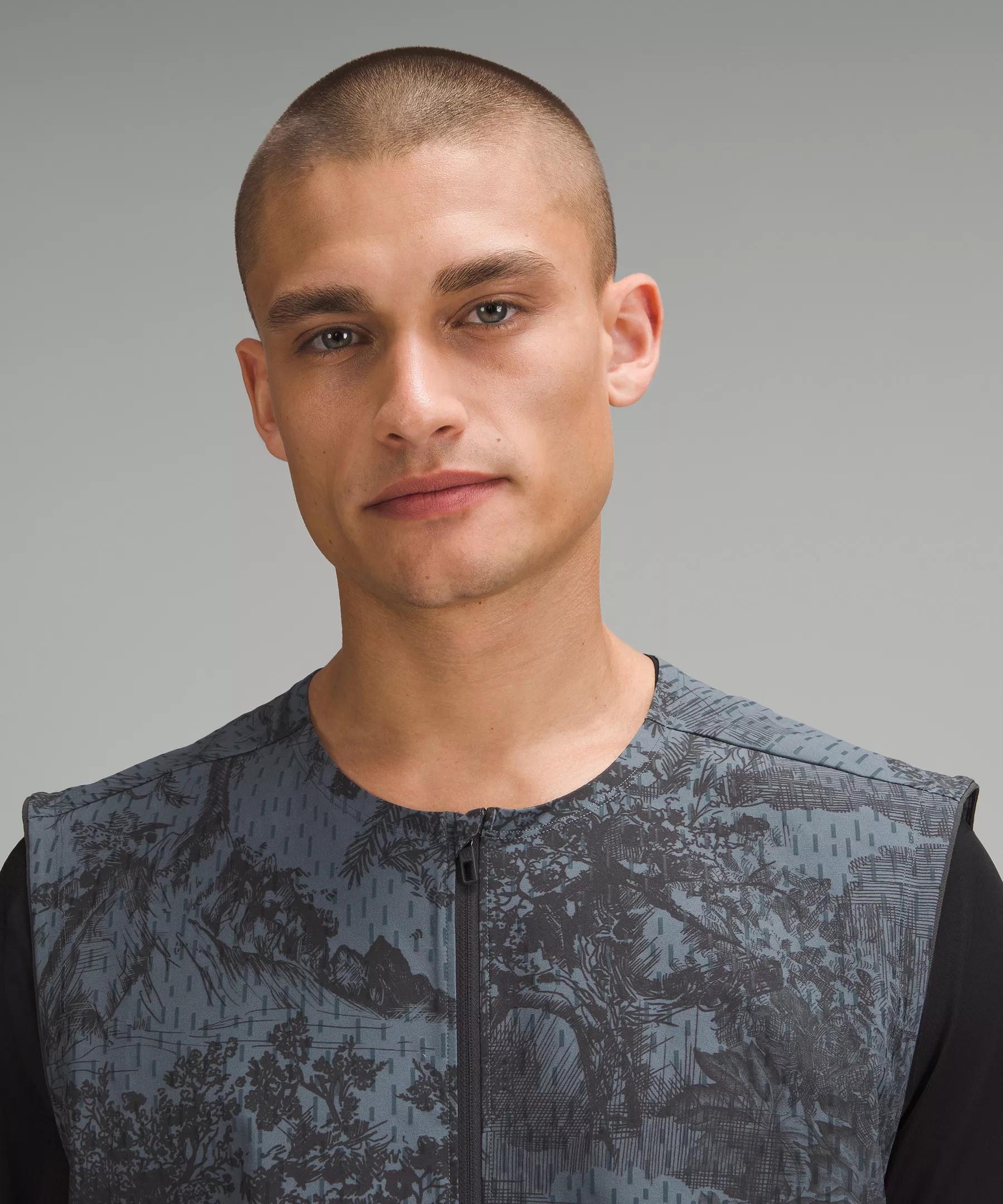 Lightweight Reflective Running Vest Product Image