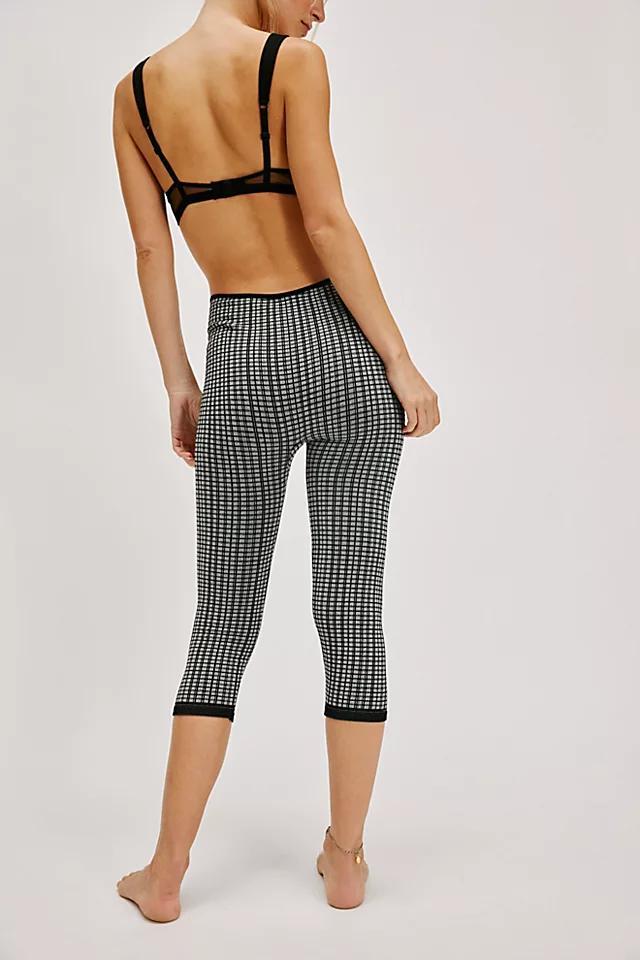 Retro Capris Product Image