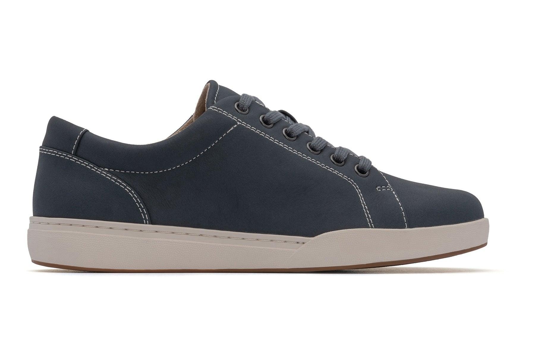 Encore Sneaker Product Image