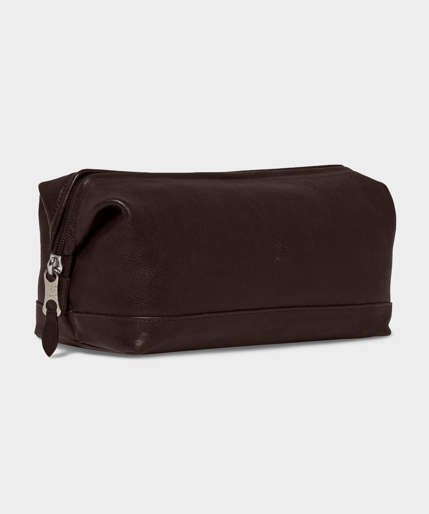 Il Bisonte Leather Dopp Kit in Black Product Image