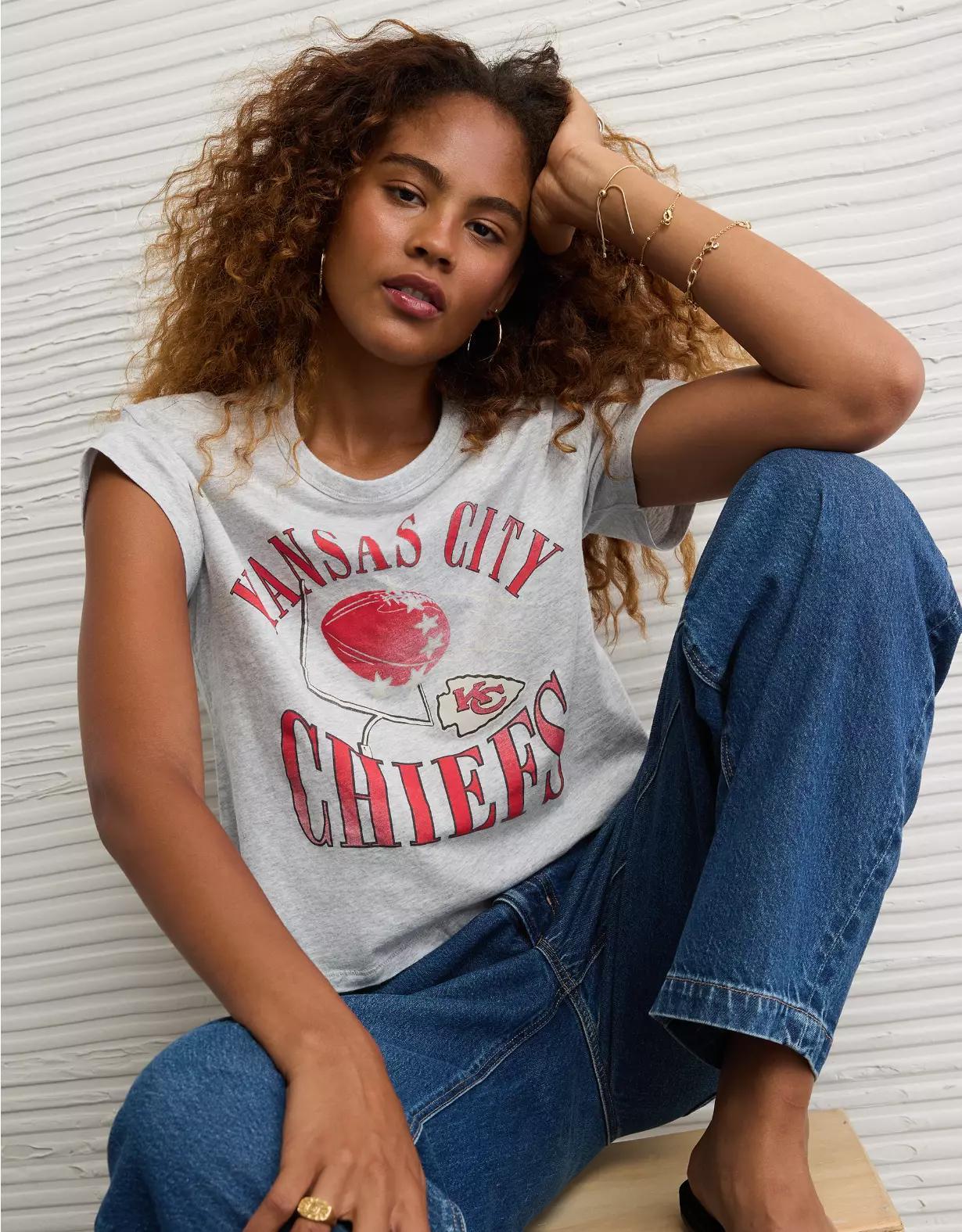 AE NFL Ex-Boyfriend Kansas City Chiefs Graphic T-Shirt Product Image