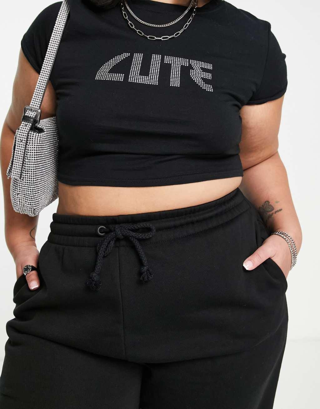 COLLUSION Plus oversized sweatpants Product Image