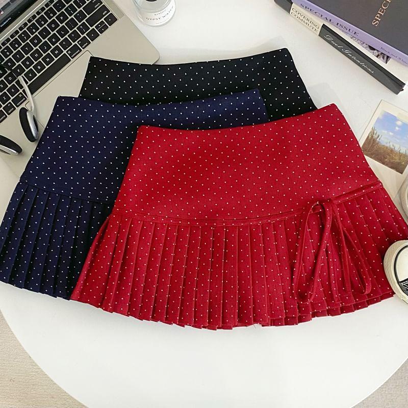 High Rise Dotted Bow Accent Pleated Mini A-Line Skirt Product Image
