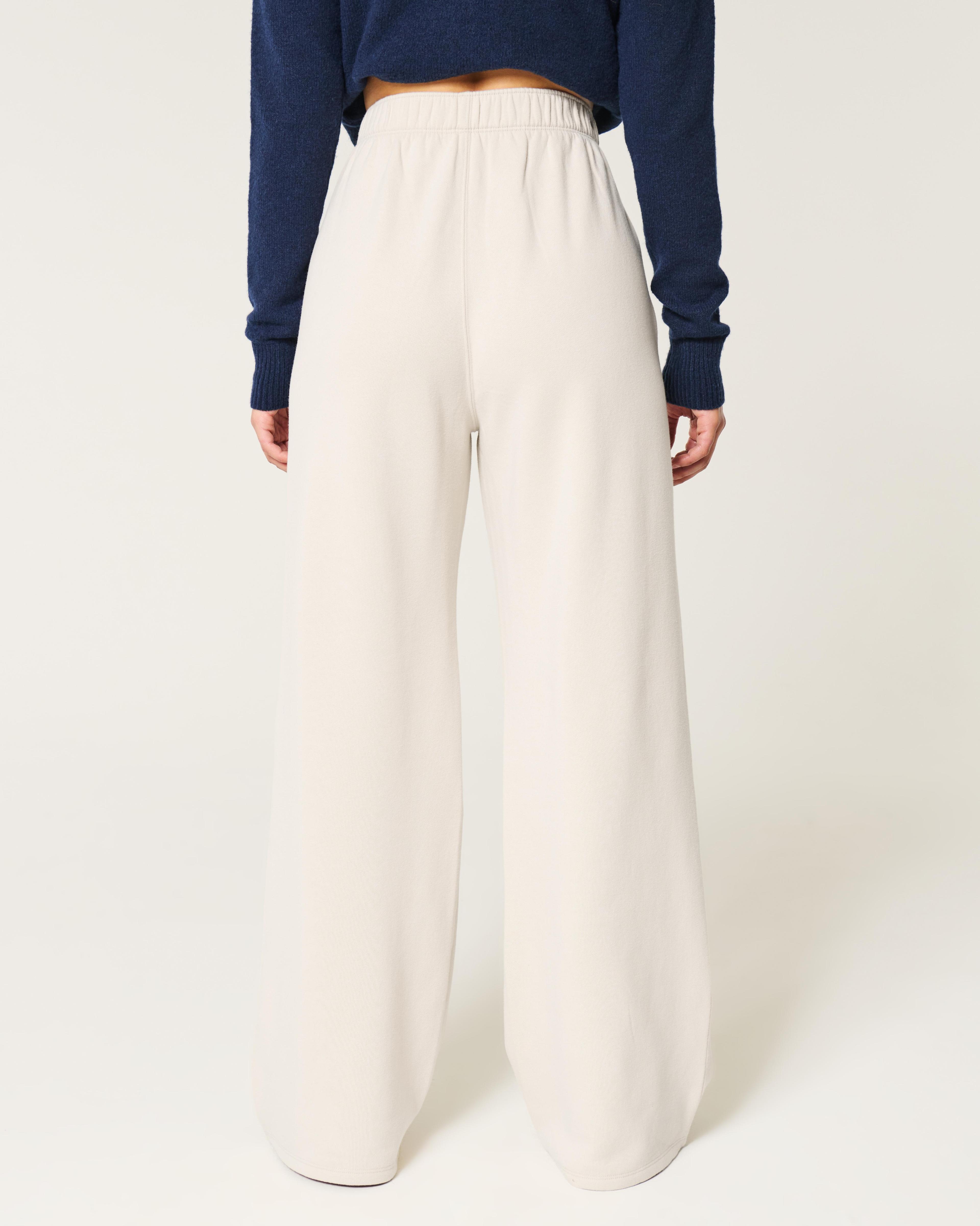 Ma Chérie Graphic Wide-Leg Sweatpants Product Image