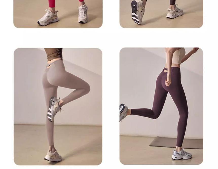 Plain Twist Back Yoga Pants Product Image