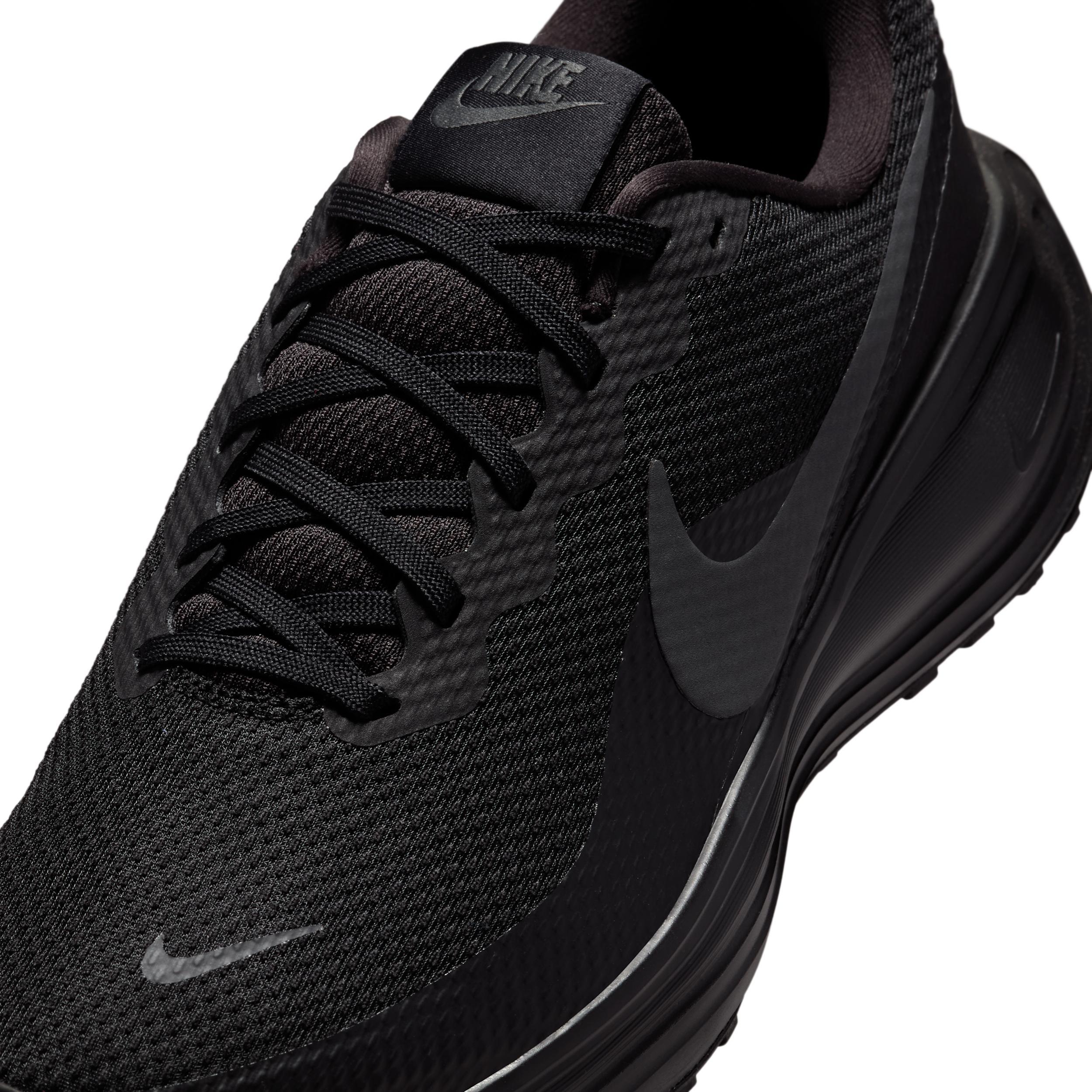 Nike Men's Revolution 8 Road Running Shoes Product Image