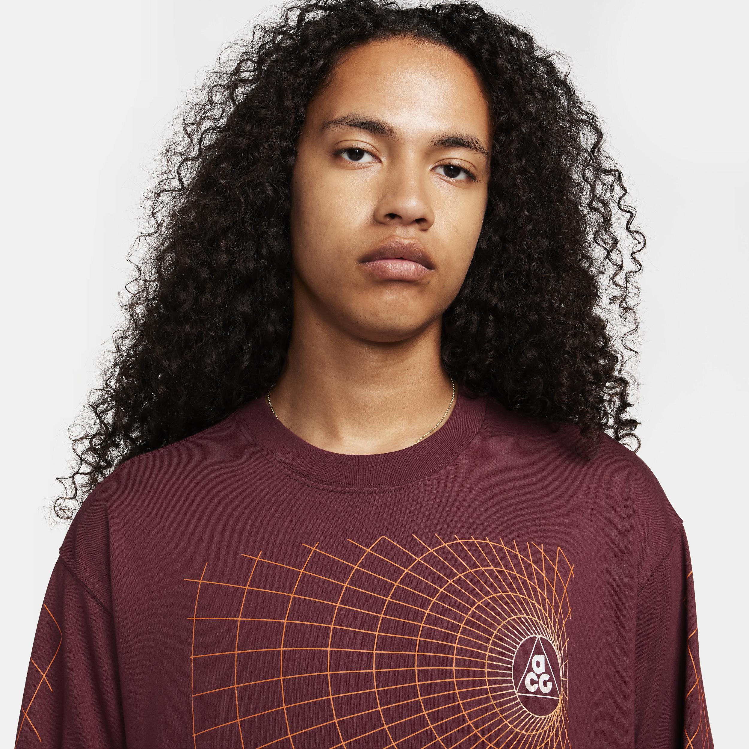 Mens Nike ACG Manhole Long-Sleeve T-Shirt Product Image