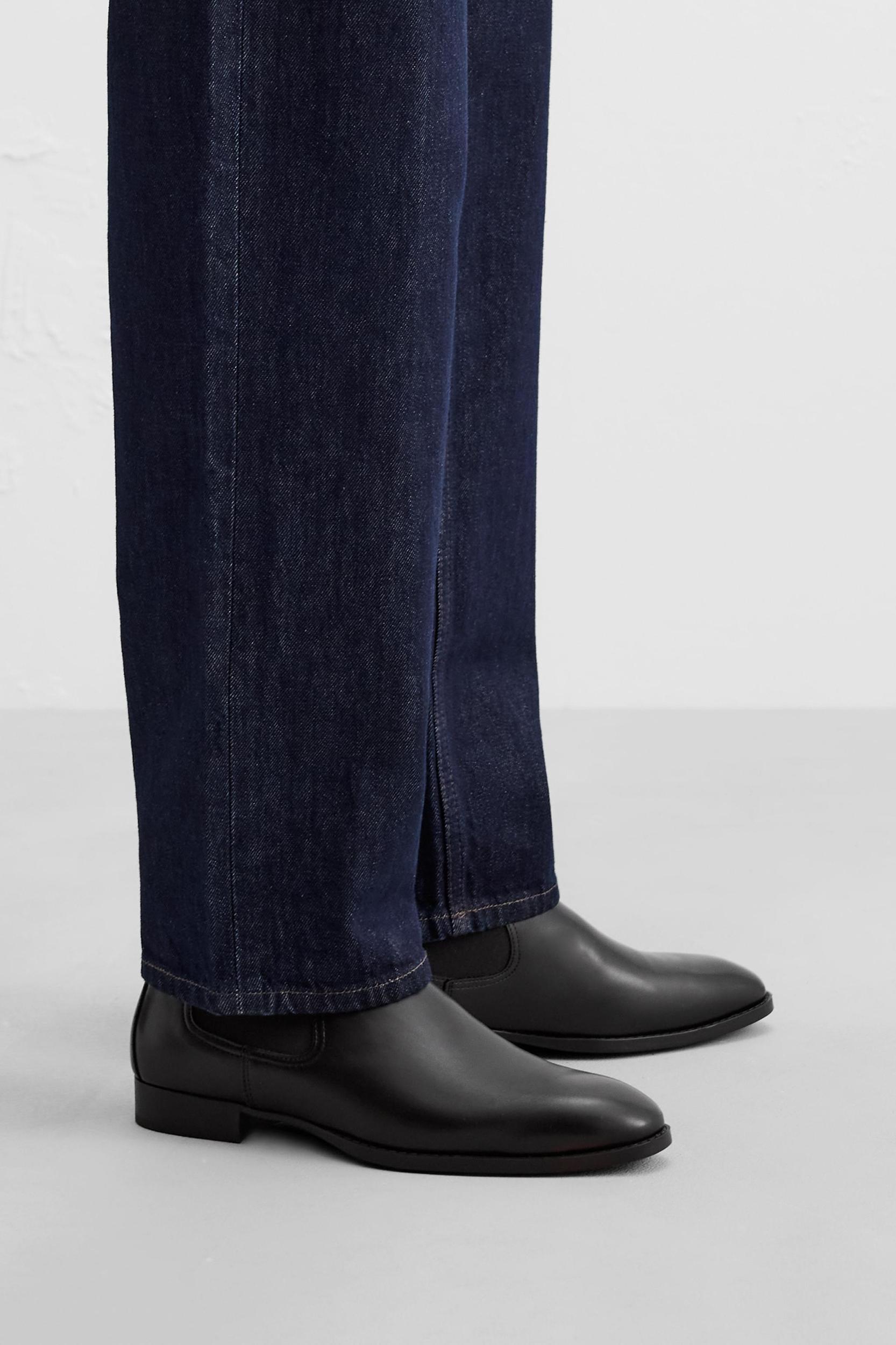 POINTED TOE CHELSEA BOOTS Product Image