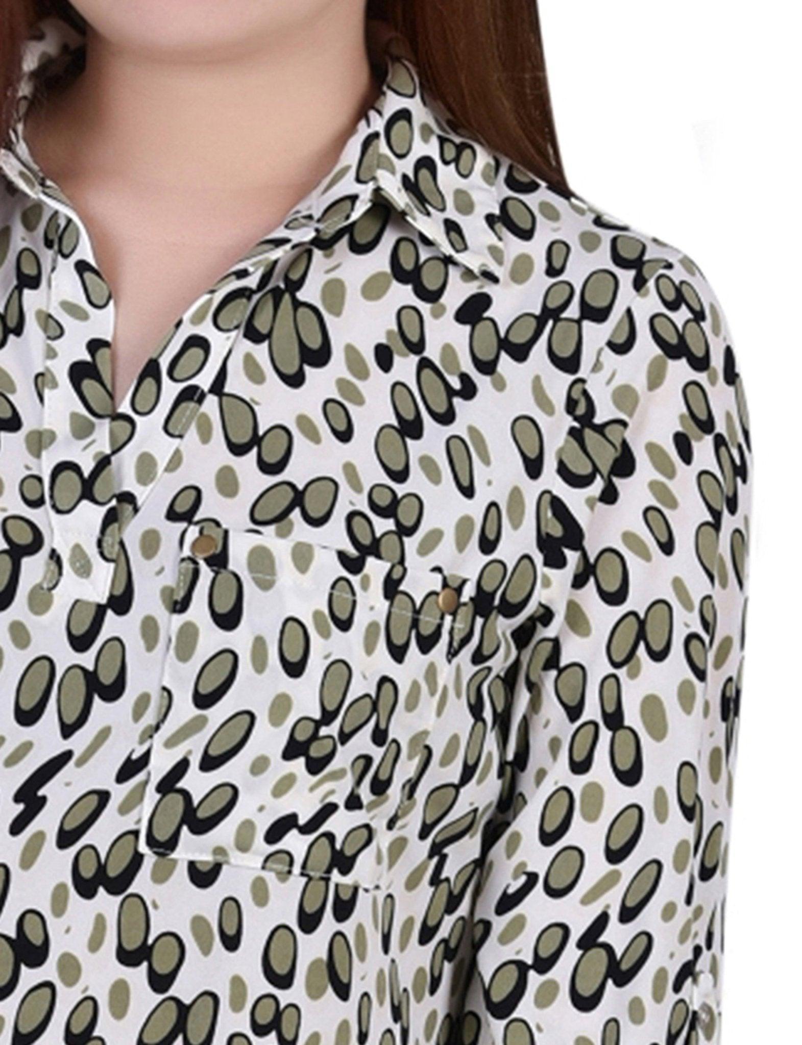 Grey Abstract Dots 3/4 Roll Tab Sleeve Studded Y Neck Top - Petite Product Image