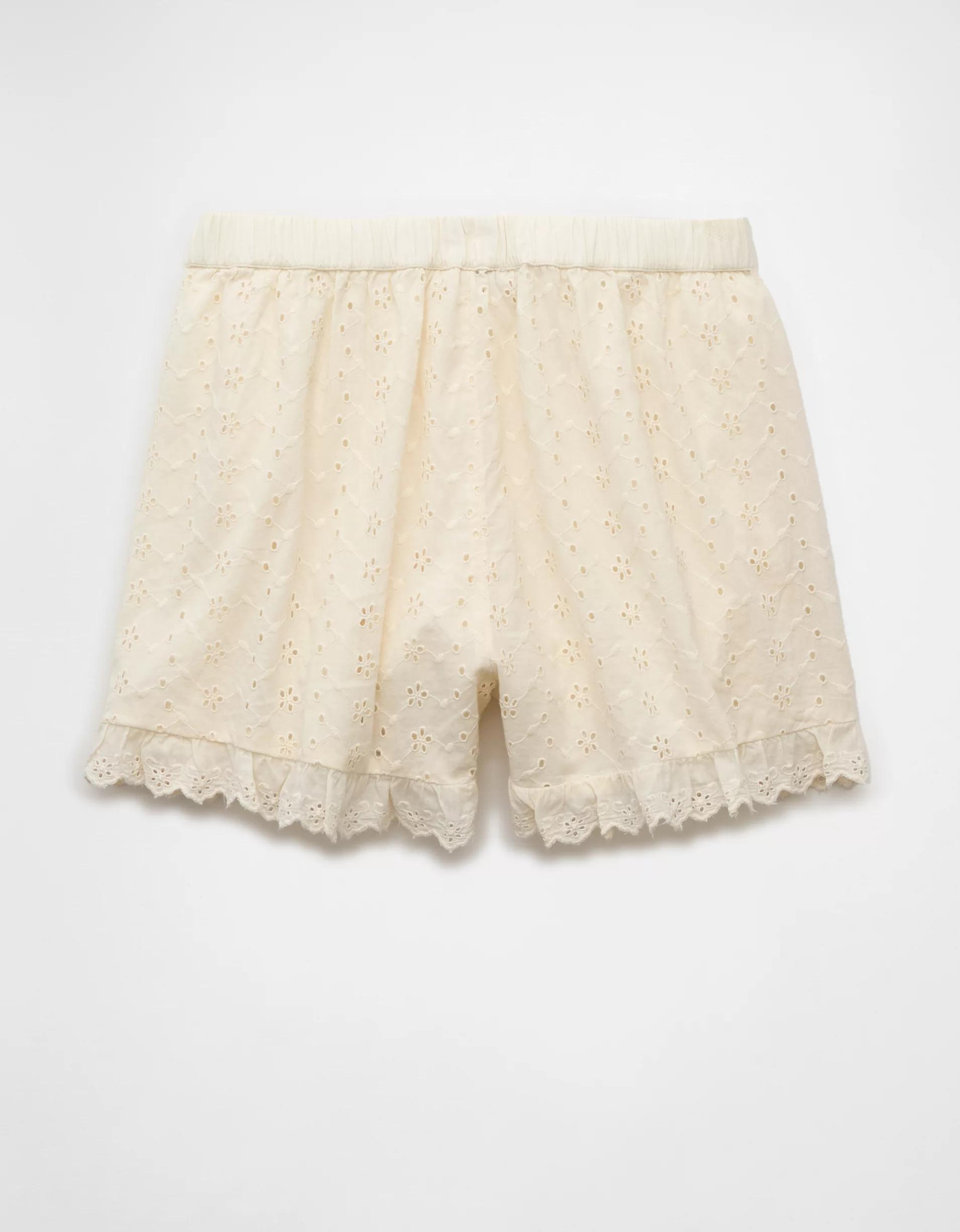 AE High-Waisted Eyelet Ruffle Short Product Image