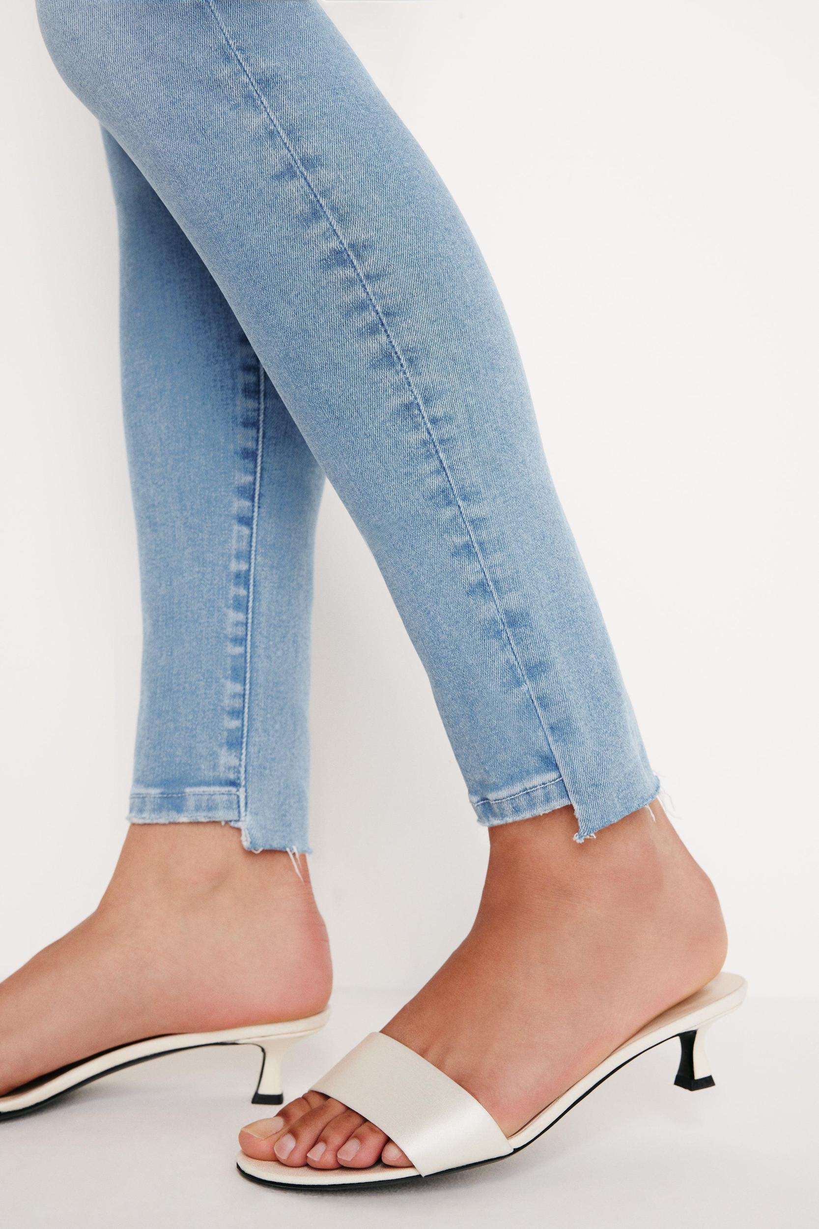 ALWAYS FITS GOOD LEGS SKINNY JEANS | INDIGO648 Product Image