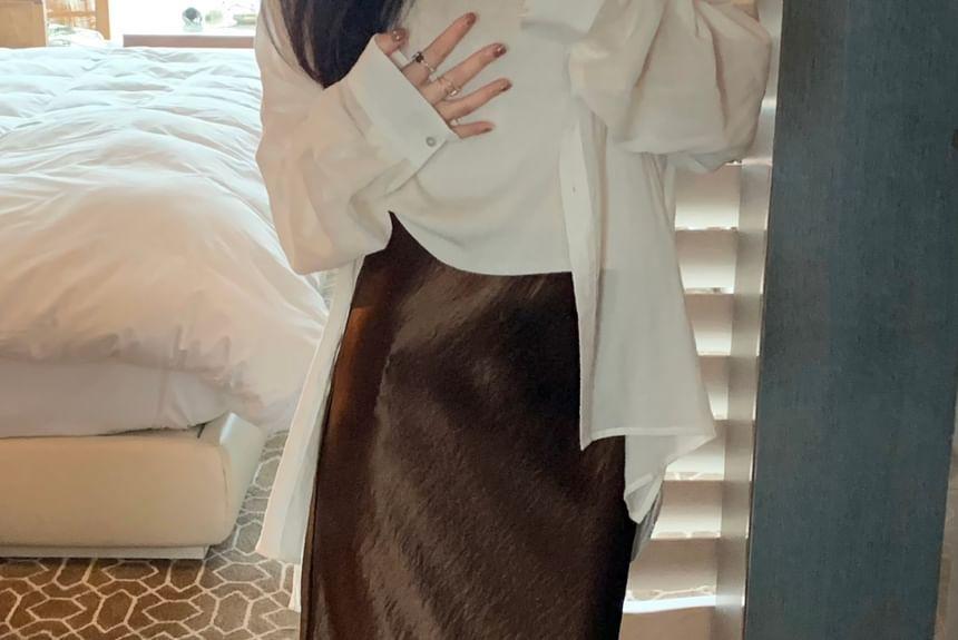 High Rise Satin Midi A-Line Skirt Product Image
