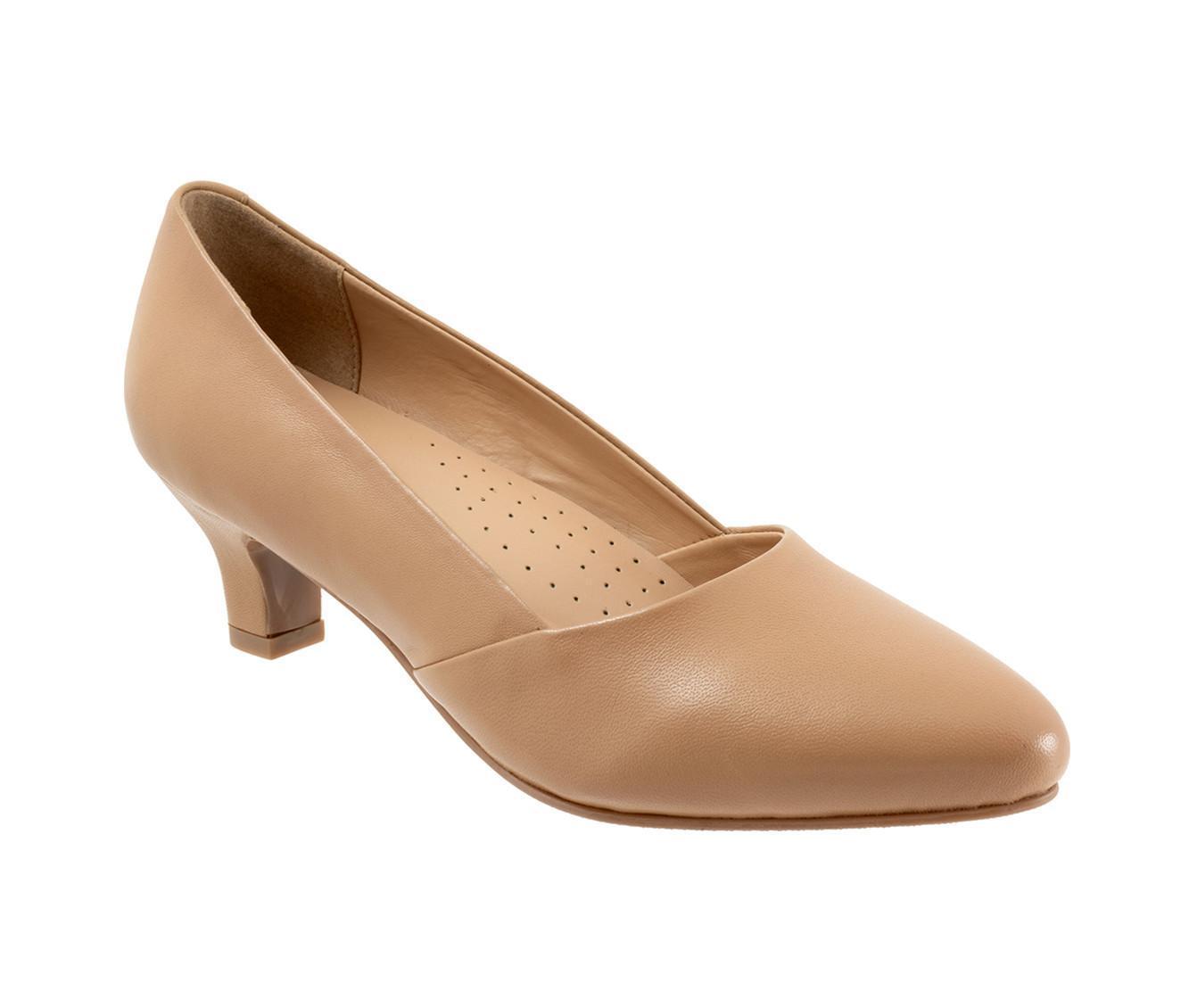 Women's Trotters Kylie Pumps Product Image