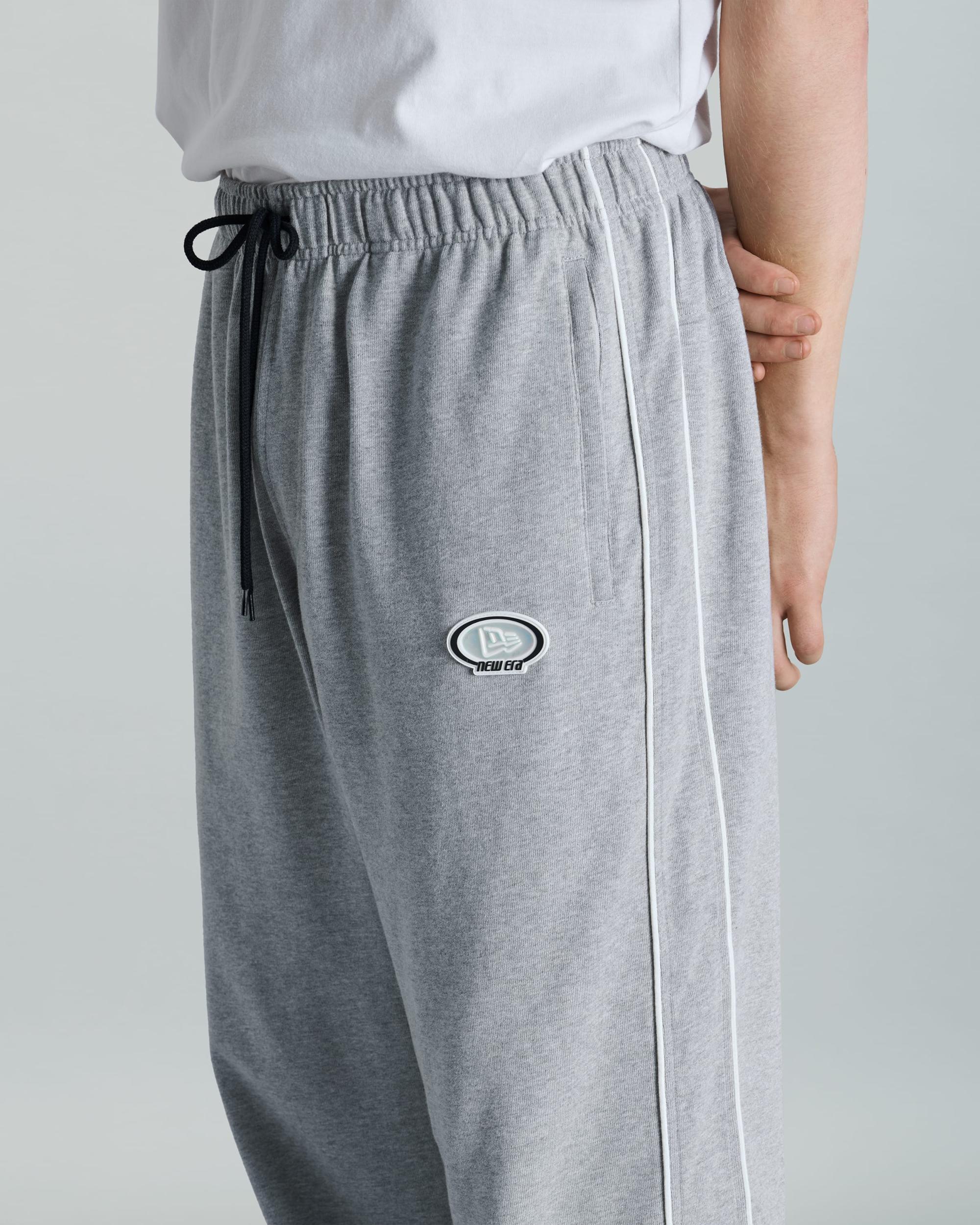Shoreline Black Track Joggers Male Product Image