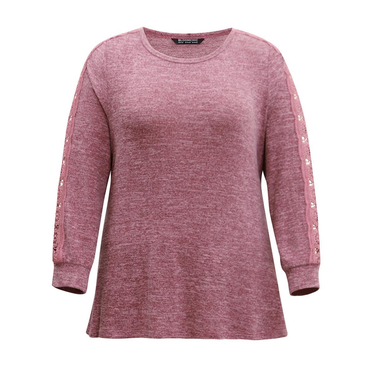Plus Size Plain Contrast Lace Crew Neck T-shirt DustyPink Women Casual Plain Plain Round Neck Dailywear T-shirts BloomChic 28/5X Product Image