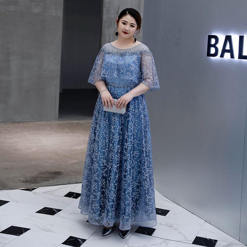 Plus Size Elbow-Sleeve Floral Mesh A-Line Evening Gown Product Image