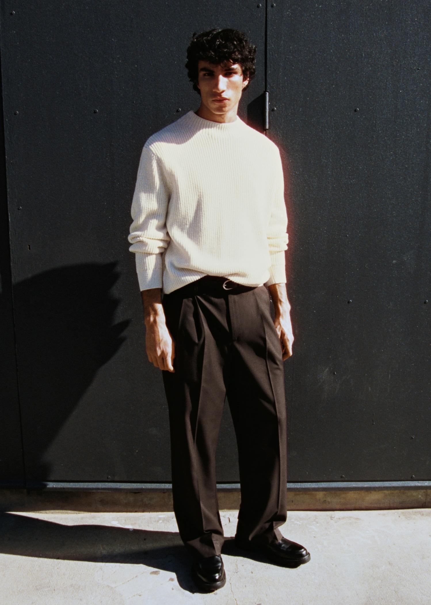 Knitted cotton sweater - Men | MANGO USA Product Image