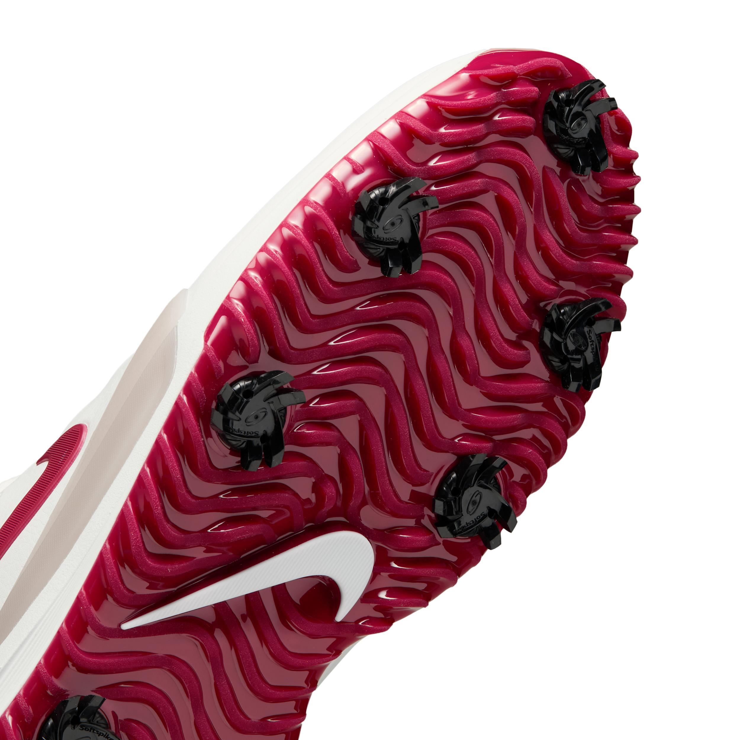Nike Men's Victory Pro 4 Golf Shoes Product Image