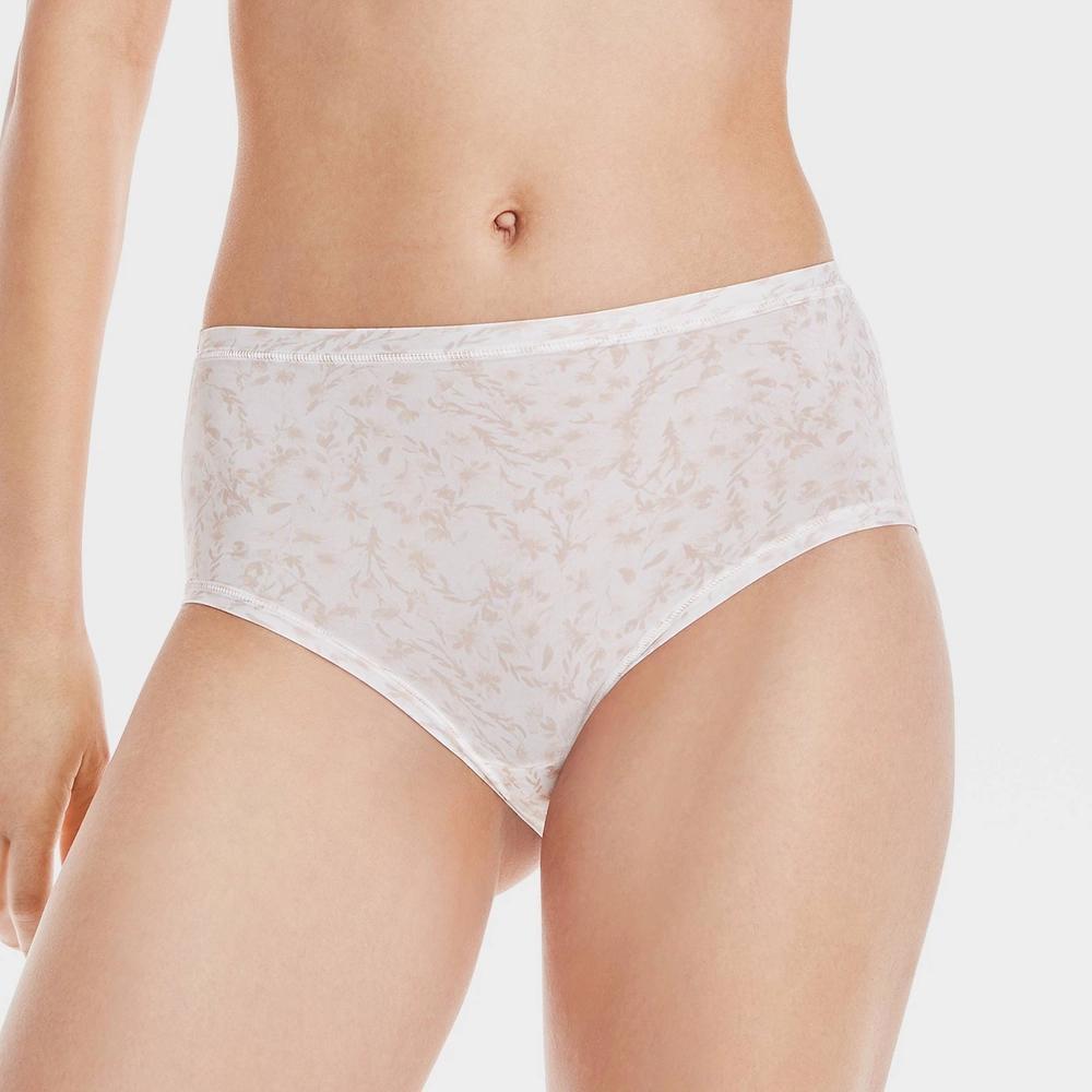 Hanes® Alive Full Support Control-Top Pantyhose, Women's, Barely Black Product Image