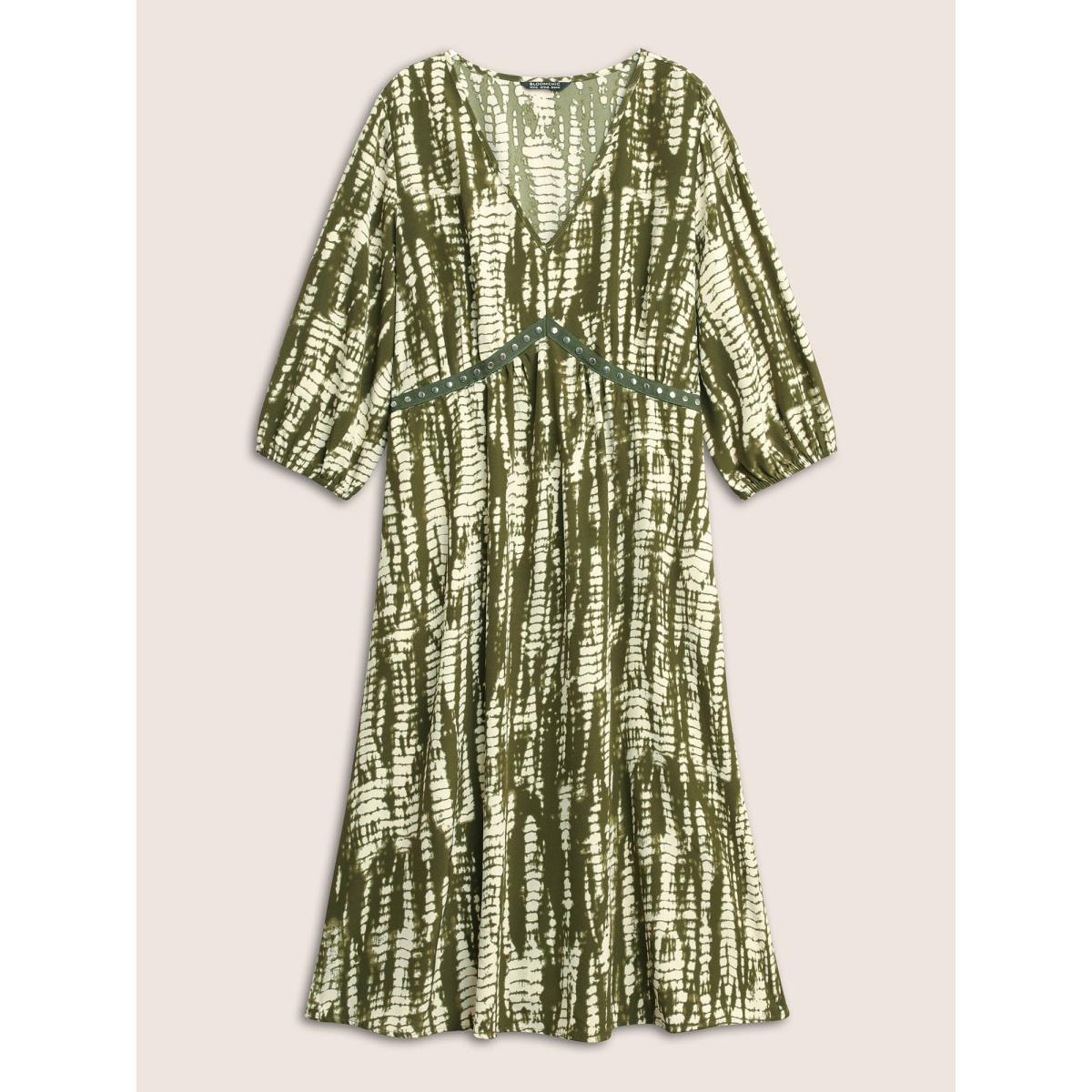 Plus Size Tie Dye Elastic Waist Patchwork Metal Detail Dress ArmyGreen Women Resort Non V-neck Elbow-length sleeve Curvy Midi Dress BloomChic 18-20/2X Product Image