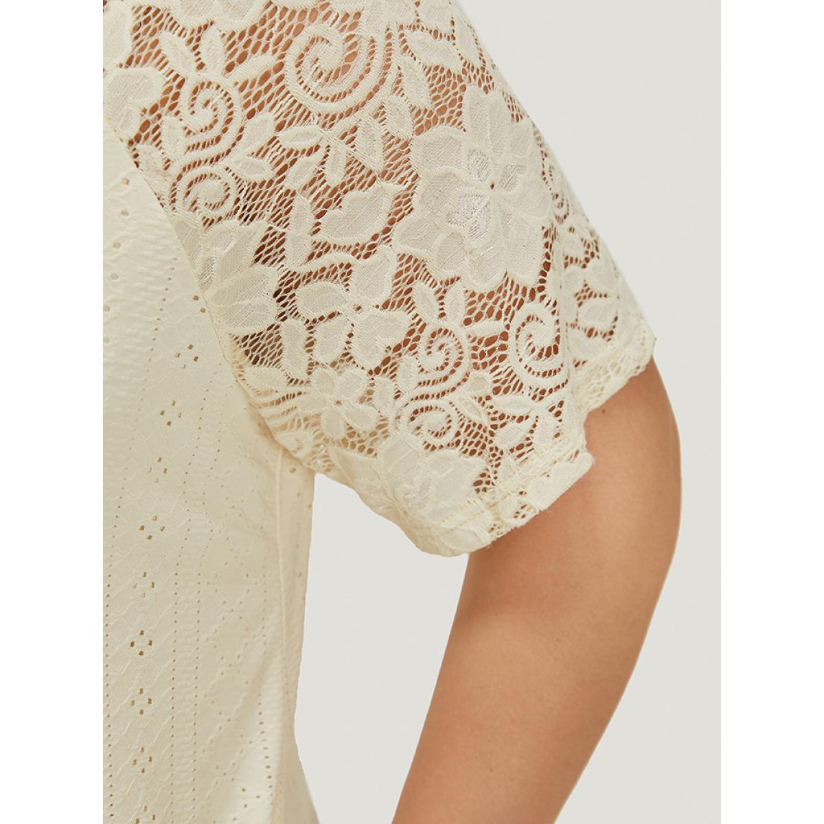 Plus Size Plain Lace Sleeve Pocket Arc Hem Broderie Anglaise Dress Beige Women Casual Lined Round Neck Short sleeve Curvy Midi Dress BloomChic 14-16/1X Product Image