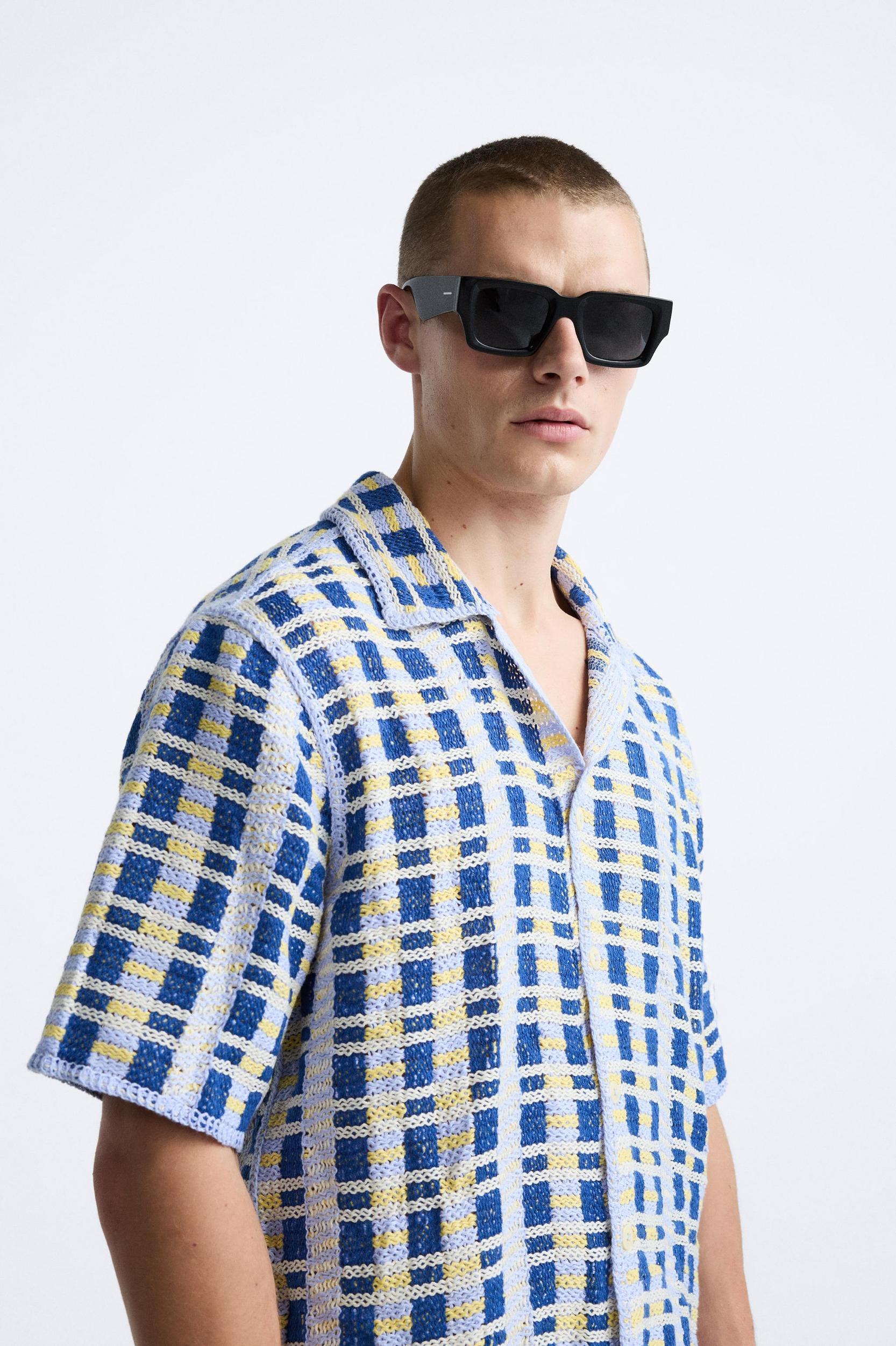 GEOMETRIC CROCHET SHIRT Product Image