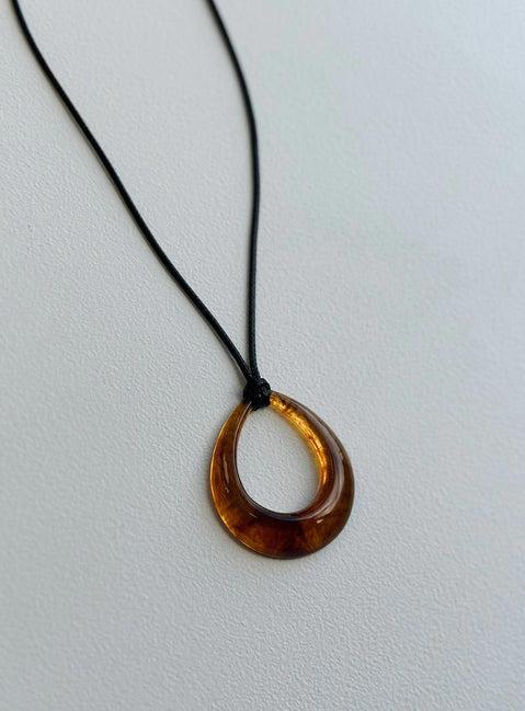 Shaylan Necklace Black Product Image