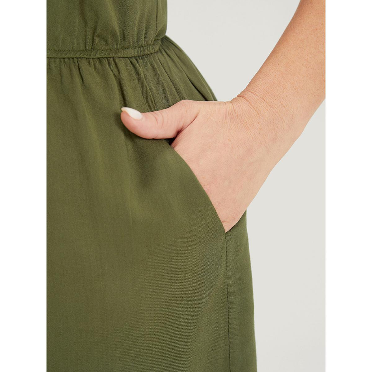Plus Size ArmyGreen Plain V Neck Drawstring Pocket Zipper Jumpsuit Women Elegant Sleeveless V-neck Dailywear Loose Jumpsuits BloomChic 14-16/1X Product Image