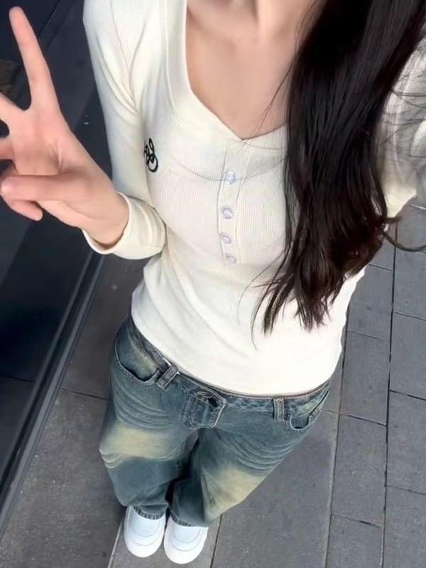 Long-Sleeve V-Neck Half Buttoned Lettering Top Product Image