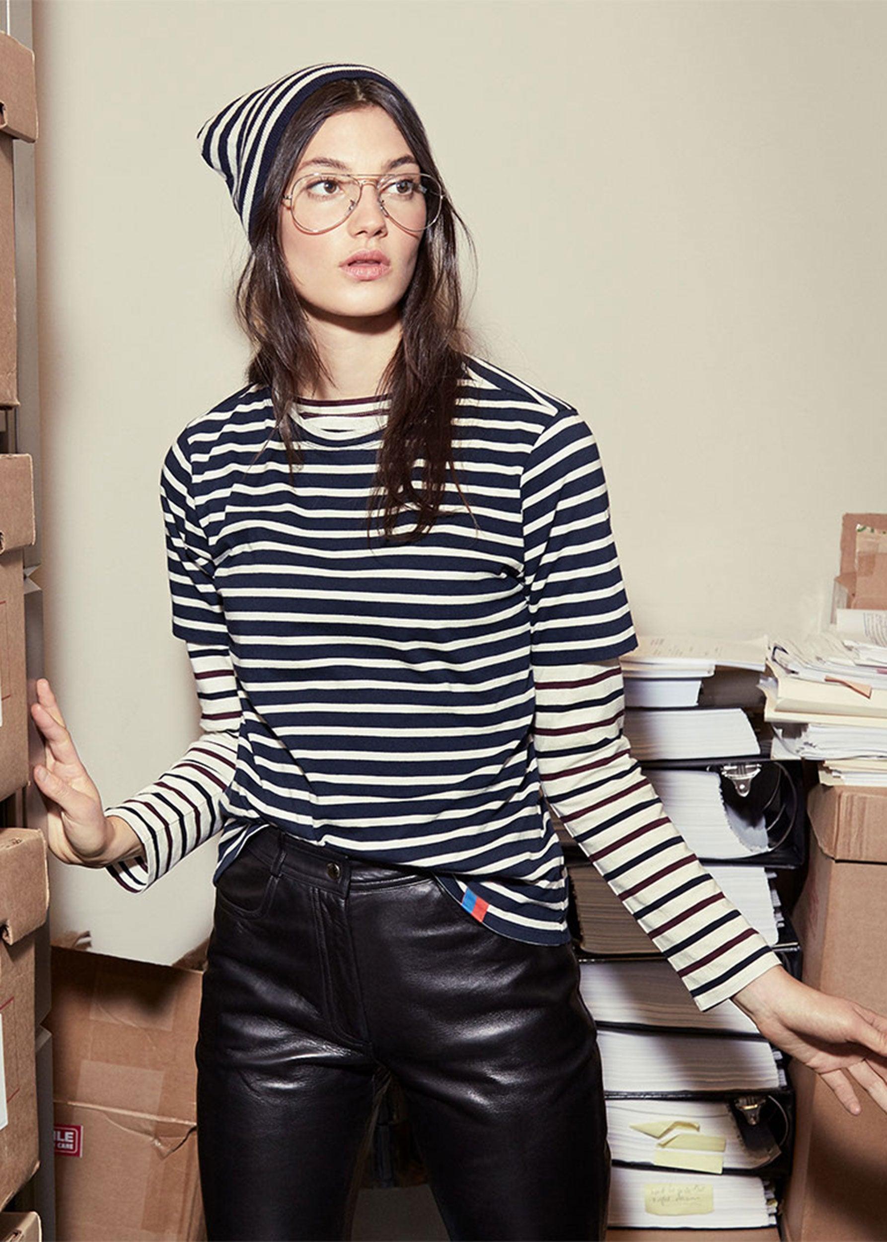 The Modern - Navy/Cream Female Product Image