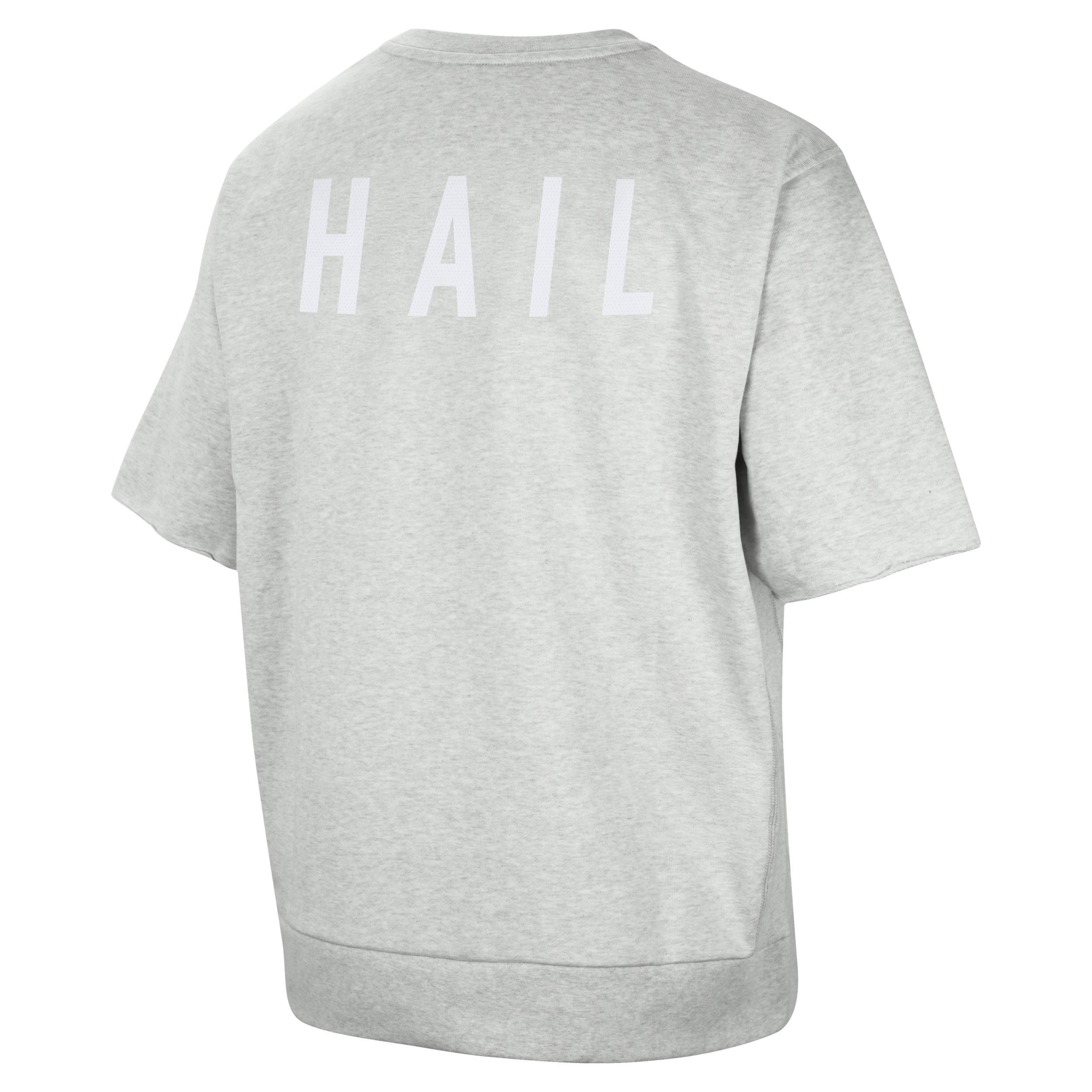 UNC Standard Issue Men's Nike Dri-FIT College Cutoff Crew-Neck Top Product Image