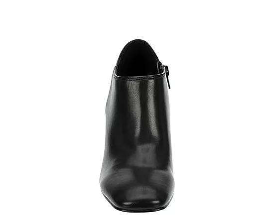 Madden Girl Womens Whittley Boot Product Image